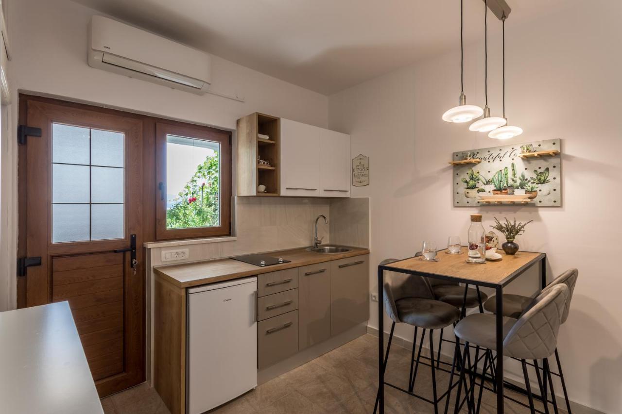Apartments Drago Kovacic Omis Ngoại thất bức ảnh